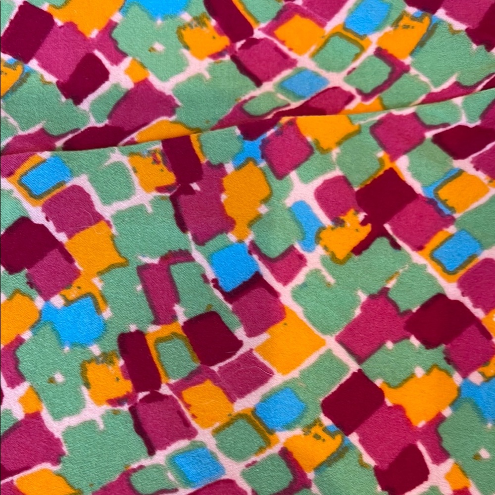 LuLaRoe Women TC Colorful Patterned Leggings Set - Picture 4 of 7